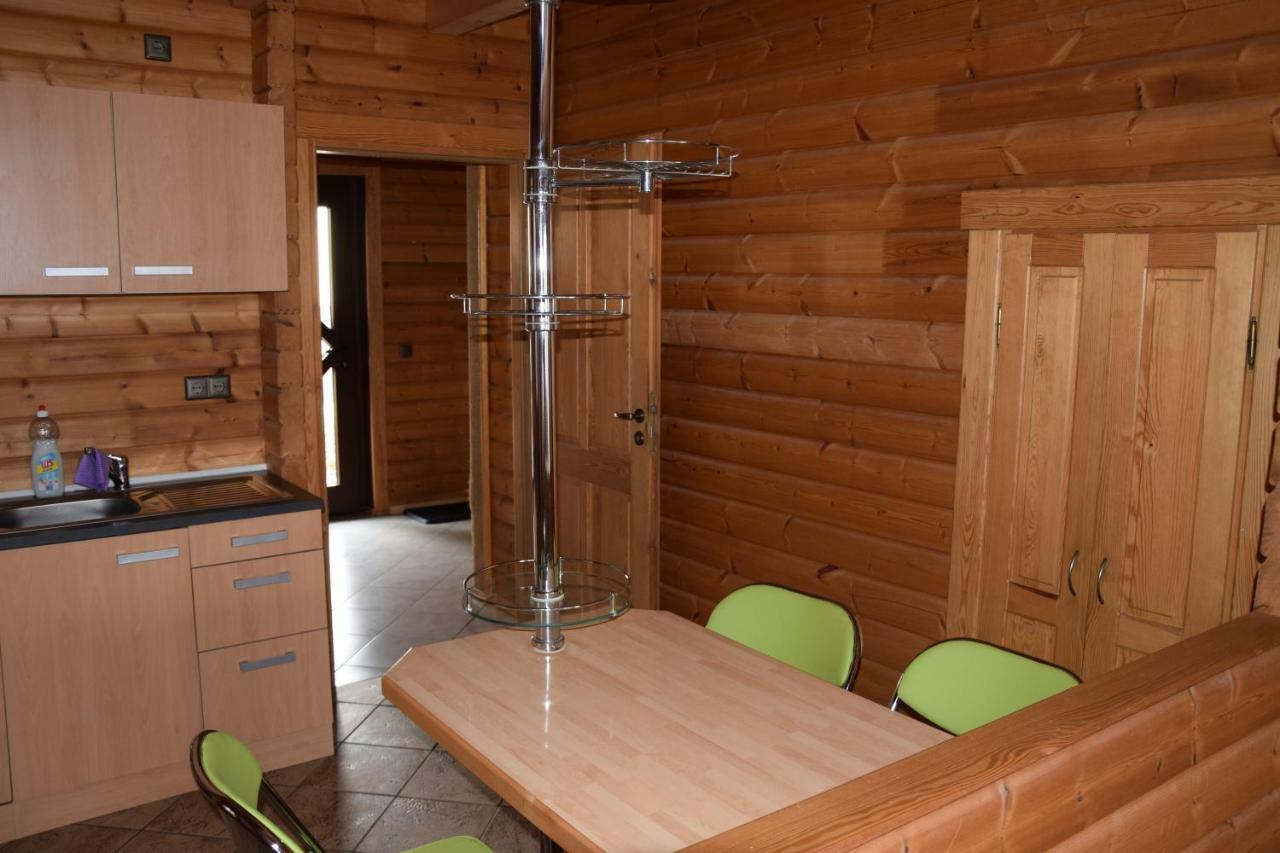 Fuenfeichener Weg 16 Apartman Eisenhüttenstadt Kültér fotó