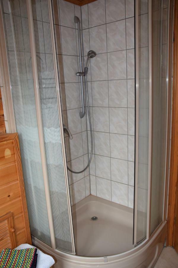 Fuenfeichener Weg 16 Apartman Eisenhüttenstadt Kültér fotó